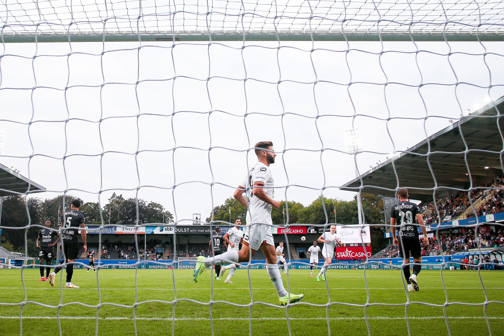 Koop nu je tickets voor de wedstrijd tegen Sporting Charleroi OHL