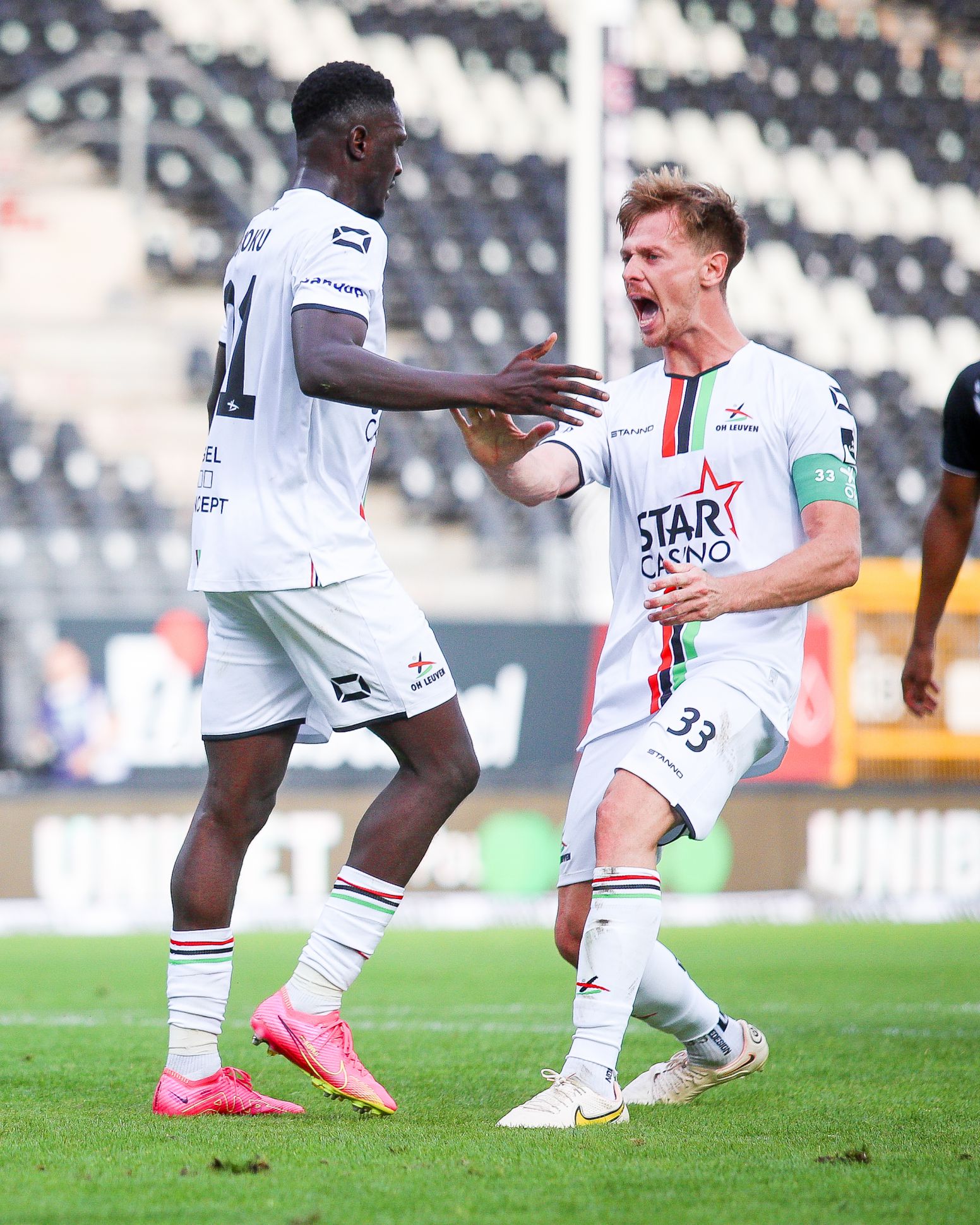 Puntendeling in seizoensopener tegen Charleroi OHL OudHeverlee Leuven