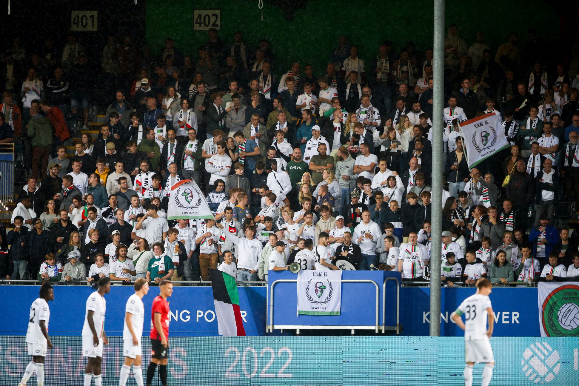 Moedig onze jongens aan in de topper tegen Antwerp OHL OudHeverlee